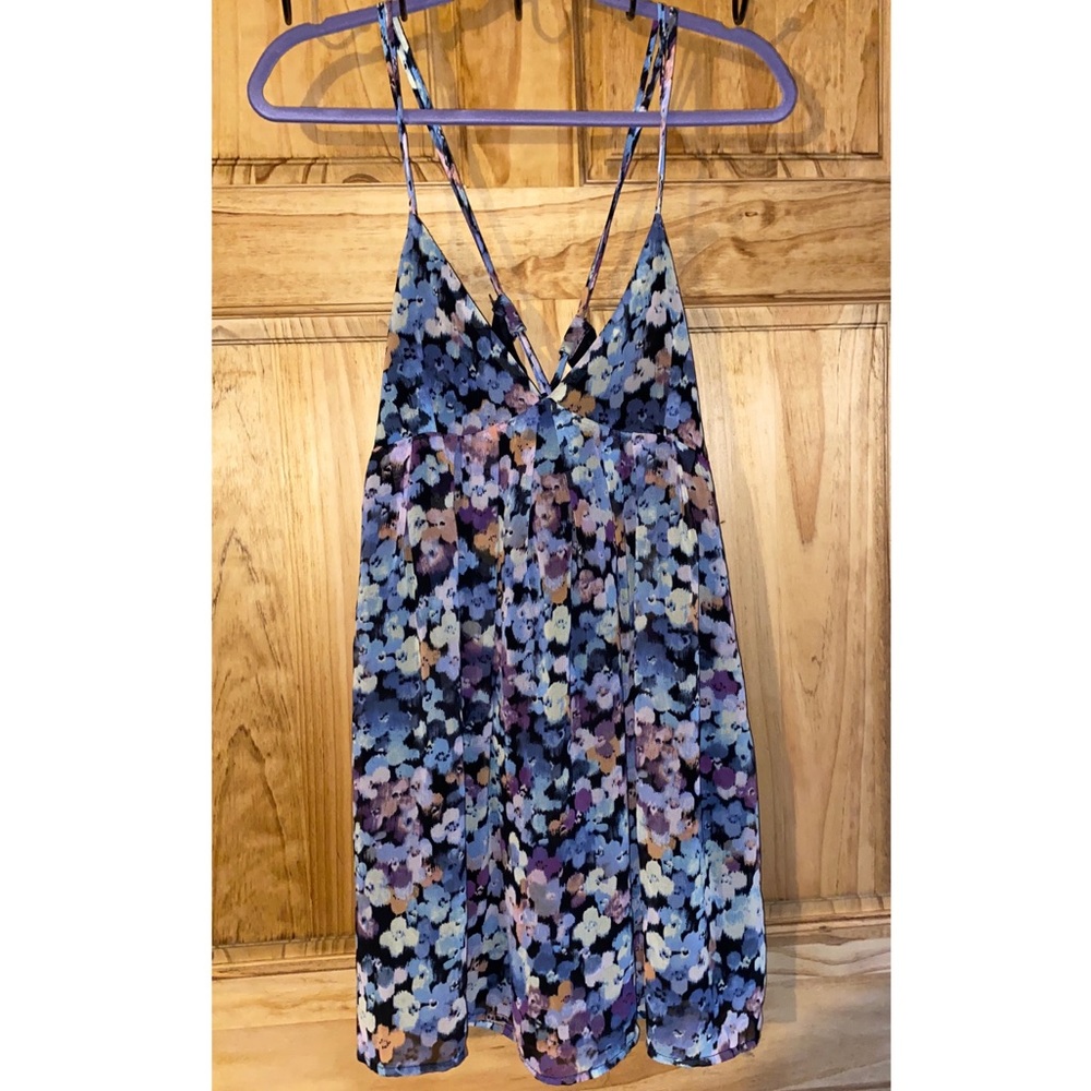 Olivaceous - floral mini dress or top  Sz L